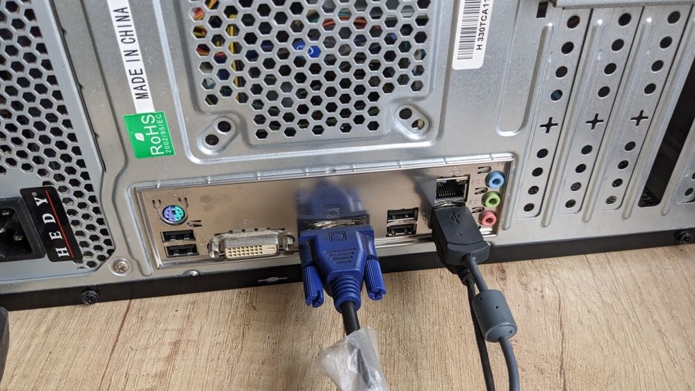 Продам дешевий компютер