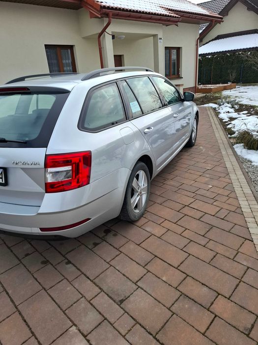 Sprzedam Skoda Octavia III