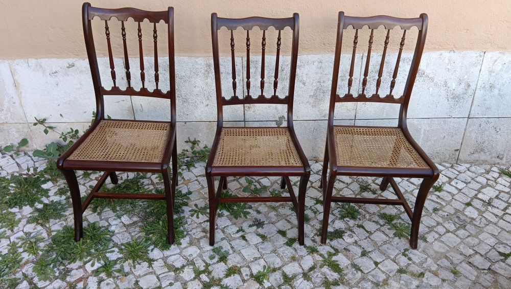6 cadeiras de palhinha