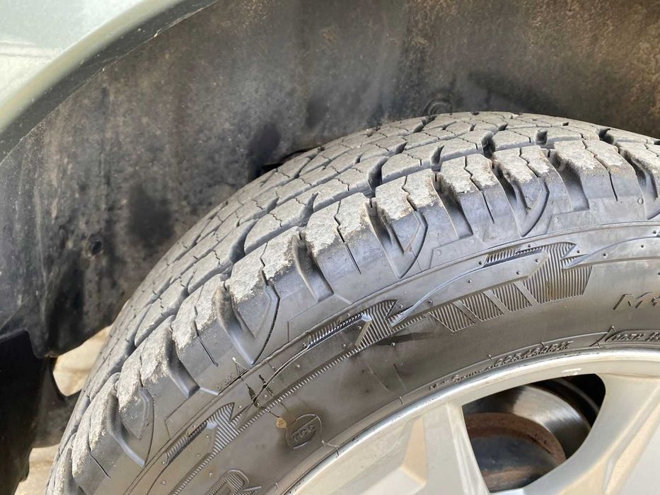 Комплект всесезонних шин Cooper Discoverer ATT 225/60 R17 103H (б/у)