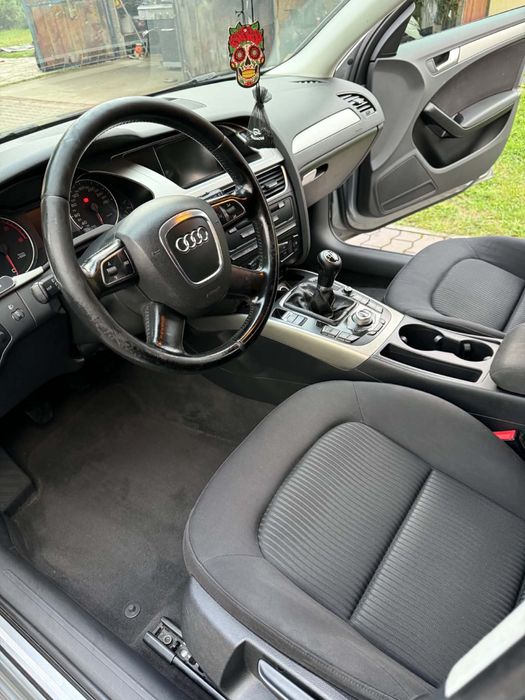 Zadbane Audi a4 b8