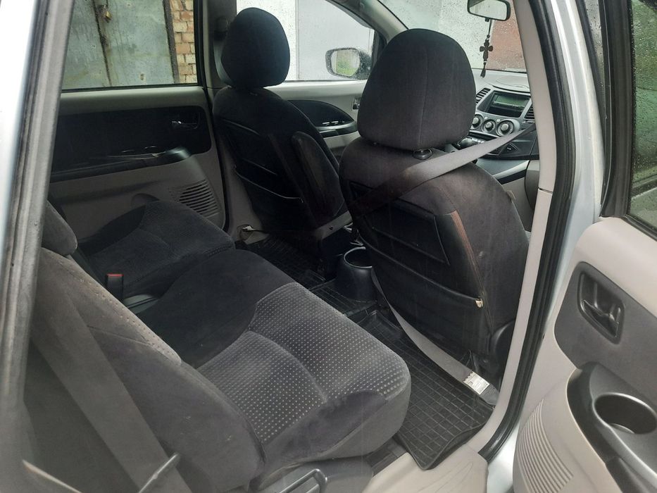 продам авто мецубісі грандіс автомат газ/бенз