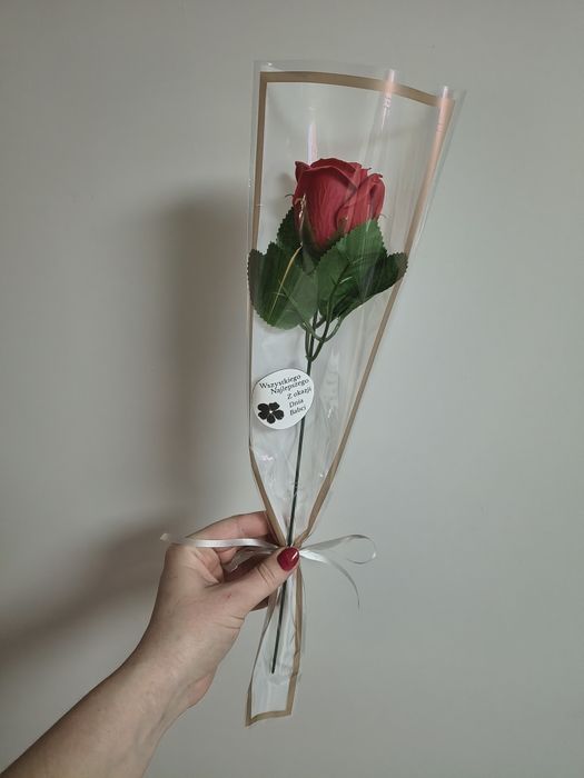 Róża mydlana w rękawie podziękowanie dodatek prezent na dzień babci