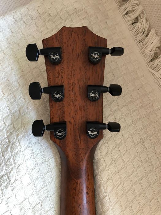 Guitarra acustica Taylor 324ce V Bracing 2022