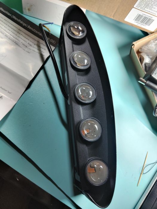 Kinkiet LED silny zewnętrzny