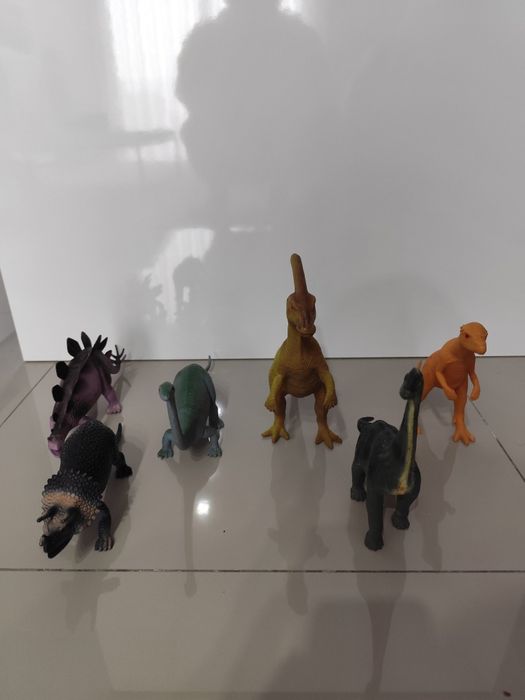 Dinossauros de borracha