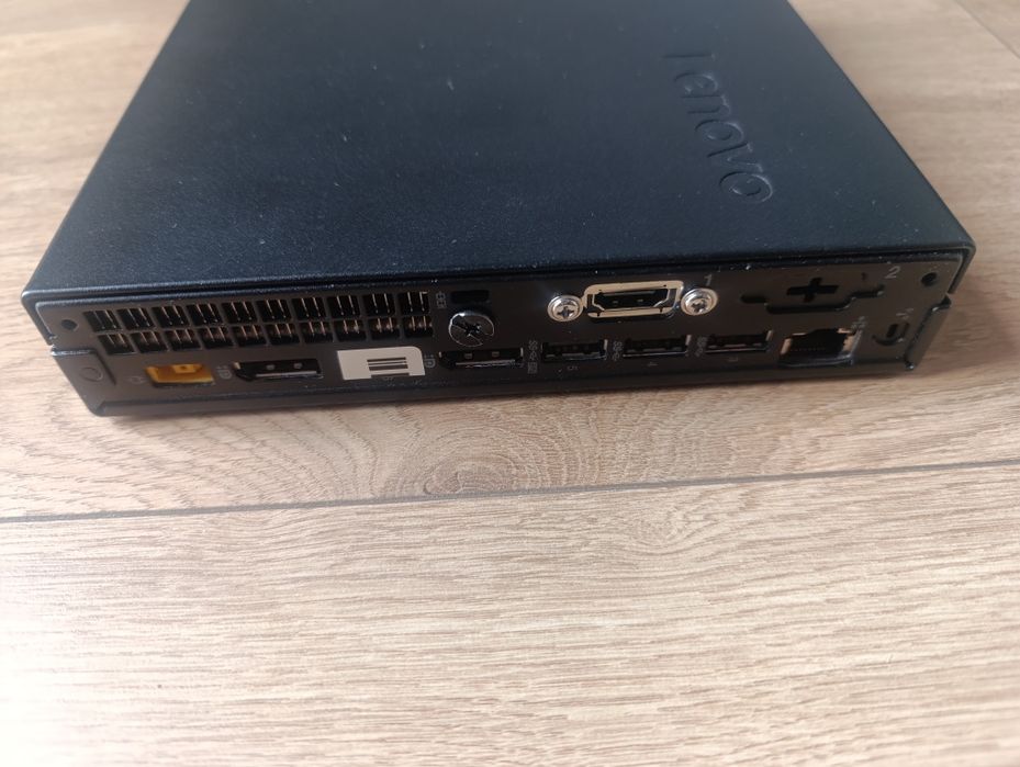 Lenovo ThinkCentre M710q i5-7500T 8GB DDR4