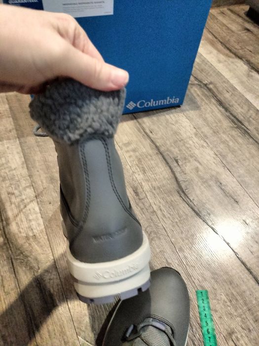 Зимові черевики Columbia  оригінал 40
Теплі та зручні, супер стил