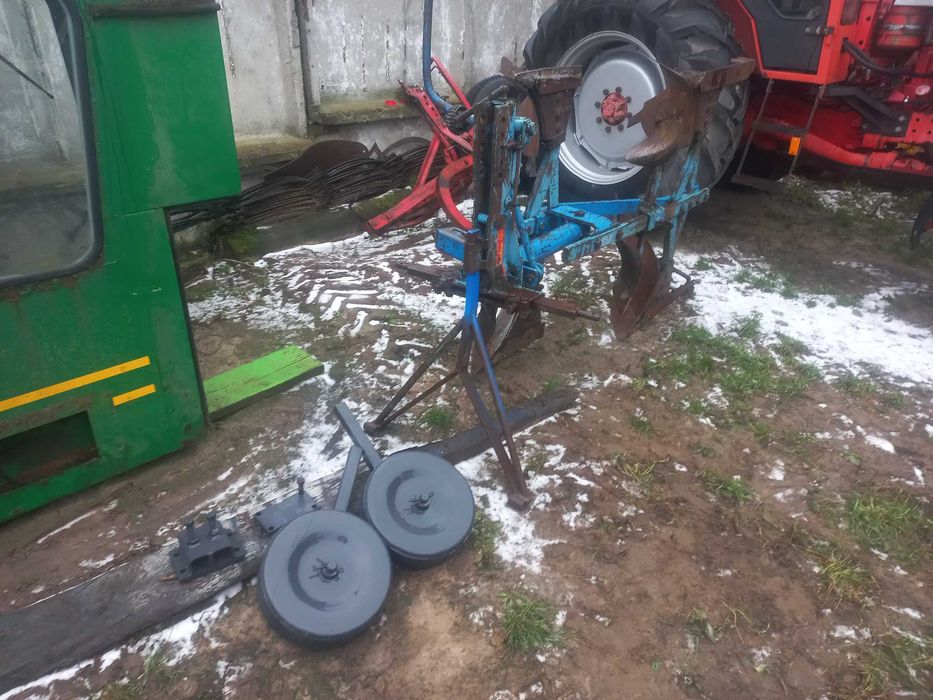 Плуг Лемкен  Lemken