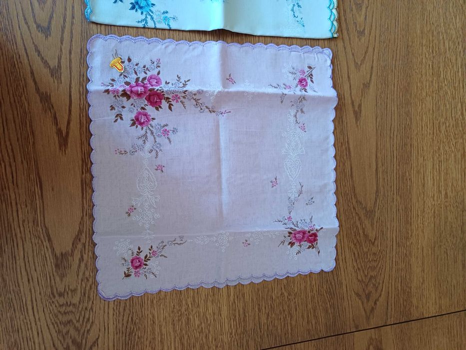 Śliczne nowe bawełniane chusteczki PRL 6 sztuk