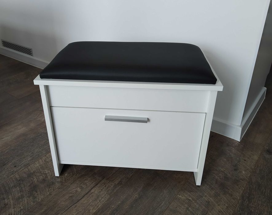 Szafka na buty z siedziskiem