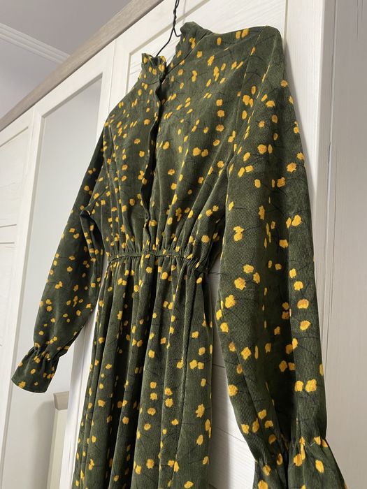 Зелене вельветова сукня