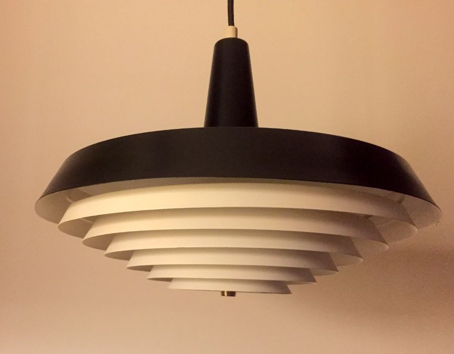 Candeeiro Kaiser Leuchten em preto e branco anos 60