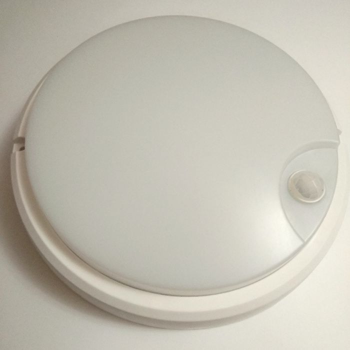 LED світильник вологозахищений ЖКГ IP65 з датчиком руху 9W/13W/18W/24W