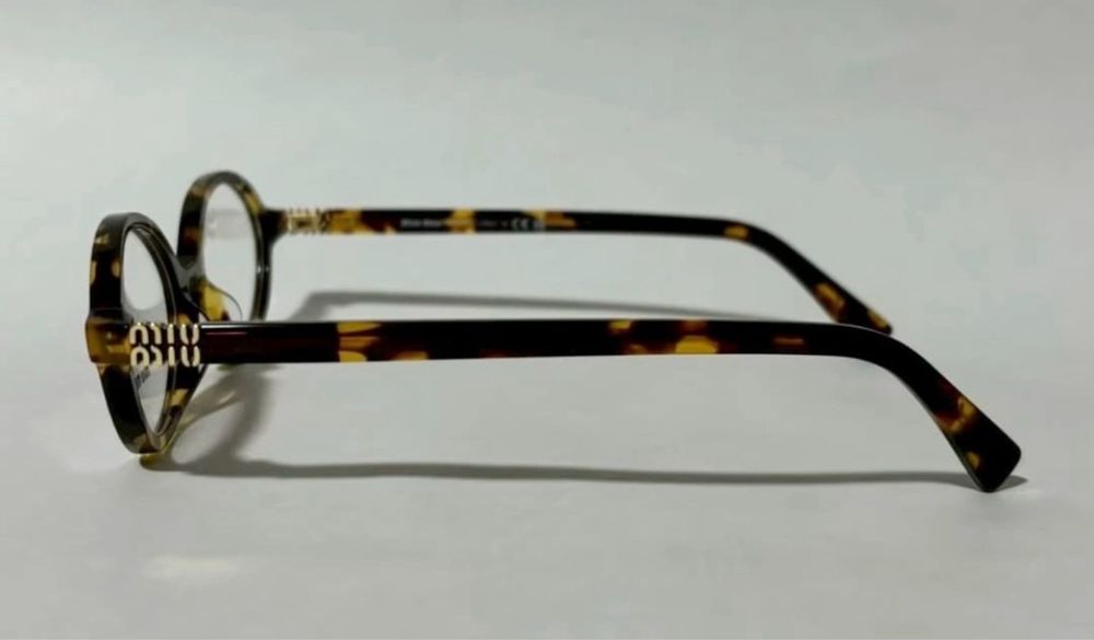 Okulary oprawki miu miu