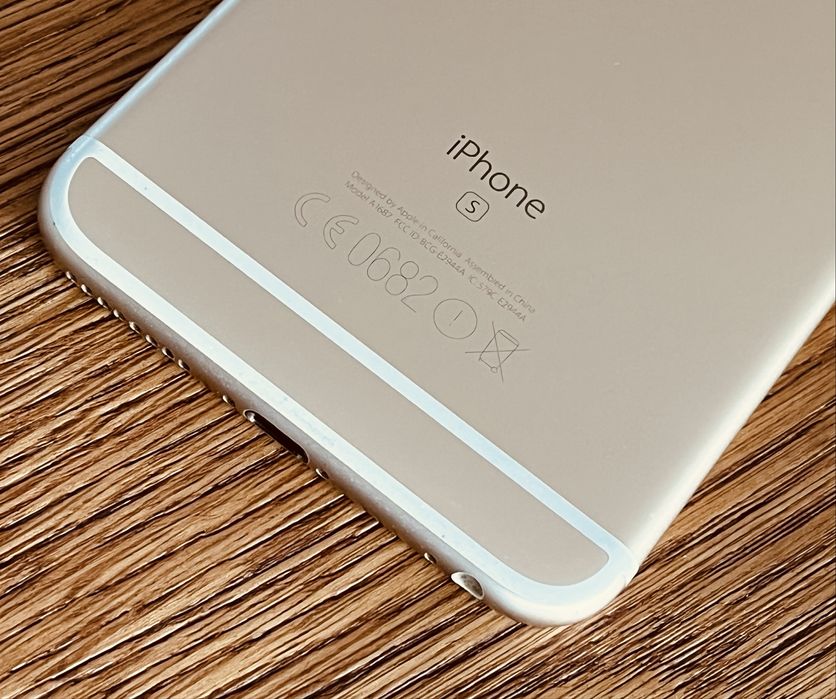 Iphone 6s plus Gold bez blokad.