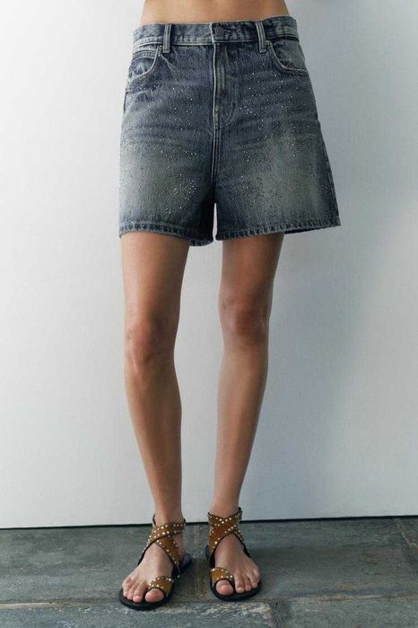 Джинсові шорти бермуди Zara зі стразами
