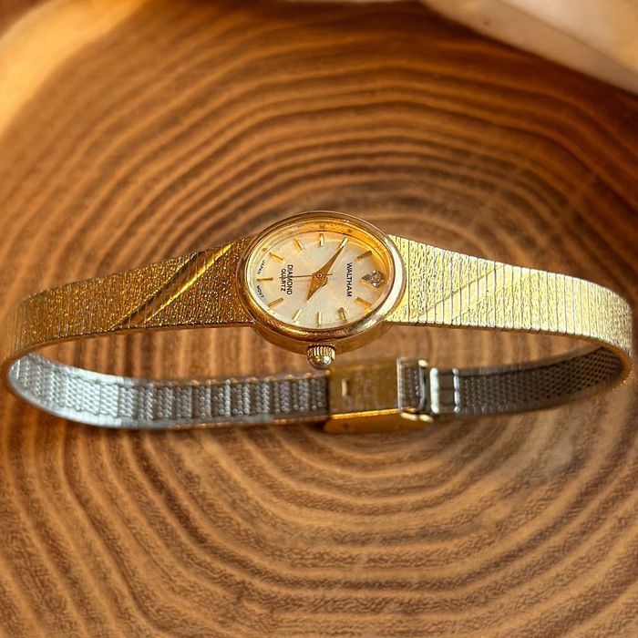 1980s, „Waltham Diamont”. Vintage’owy damski zegarek. USA–Japan made