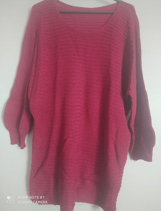 Sweter uniwersalny