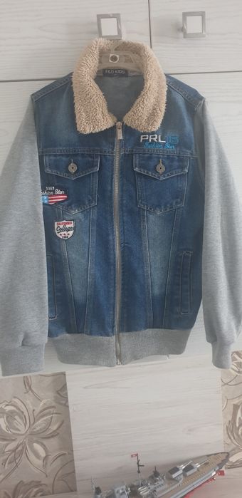 Куртка джинсова спортивна