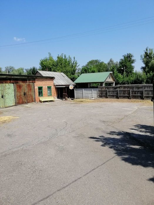 Складські та виробничі будівлі. Полтавська область.