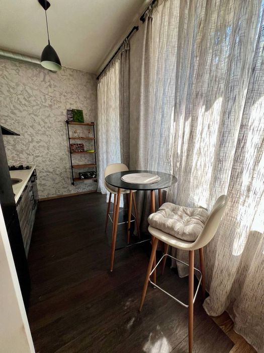 Продаж стильної студії на проспекті Миру