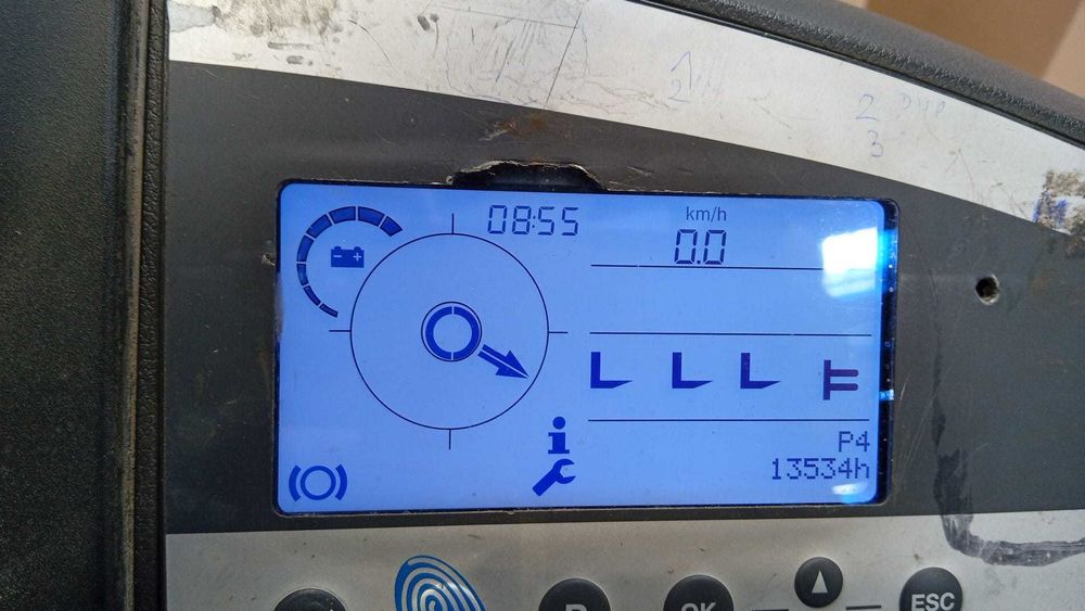 Still FMX17 r,2014,ok,13tys mth.10m , Netto 18000 zł