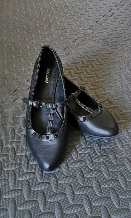 Baleriny balerinki czarne ćwieki pasek Klamerka rozmiar 37 jak nowe