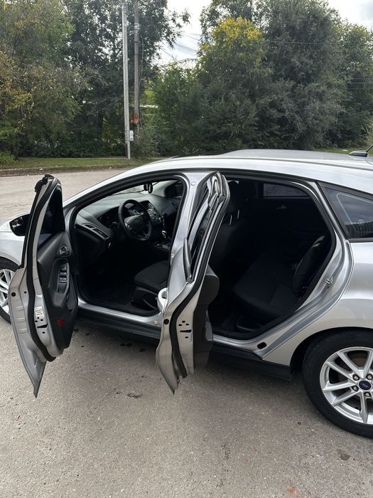 Продам свой автомобиль Ford Focus 3