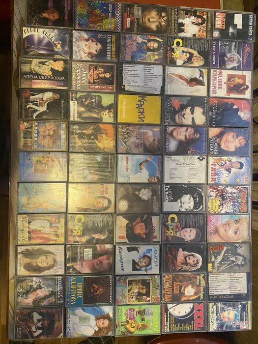 Старые кассеты продаю