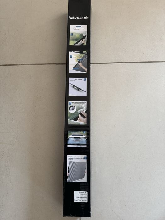 Cortina para carro parabrisa