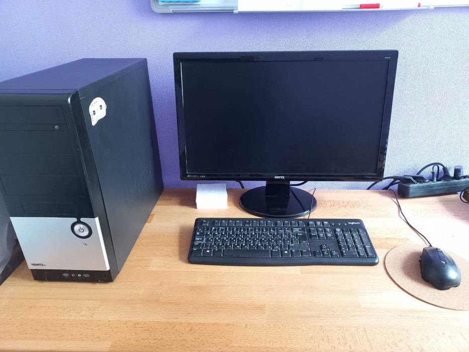 Компьютер офисный в хорошем состоянии