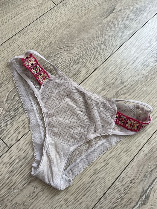 Majtki w  stanie bardzo dobrym