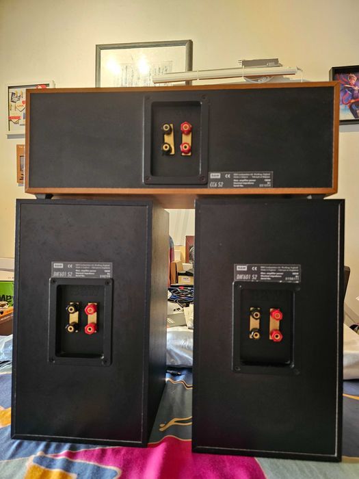 Colunas B&W 601-S2 + CC6-S2