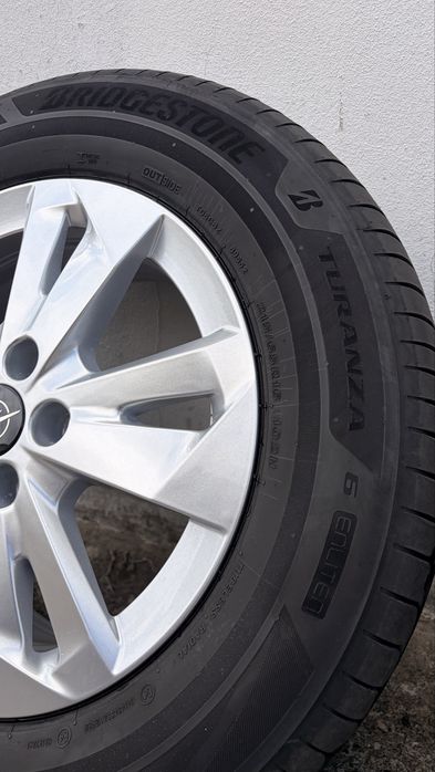 4 Jantes Originais Opel  16” + Pneus Bridgestone – Apenas 120 km