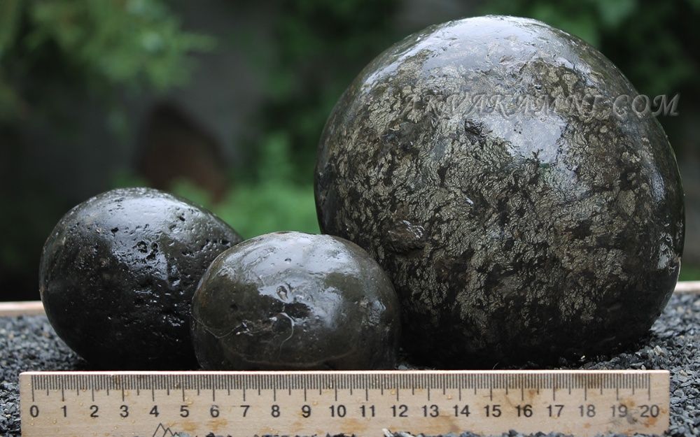 Гальки для аквариума - 7 видов крупных (камни) и 13 мелких (грунты)