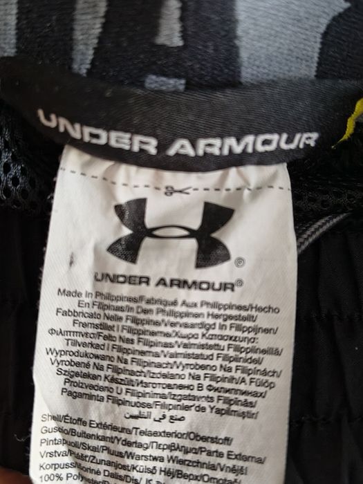 Cienkie spodnie sportowe Under Armour rozmiar M