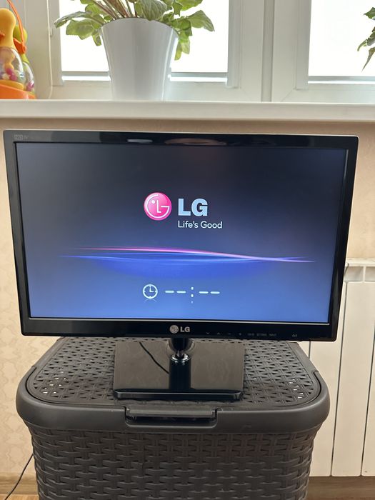 Монитор + ТВ LG состояние новое