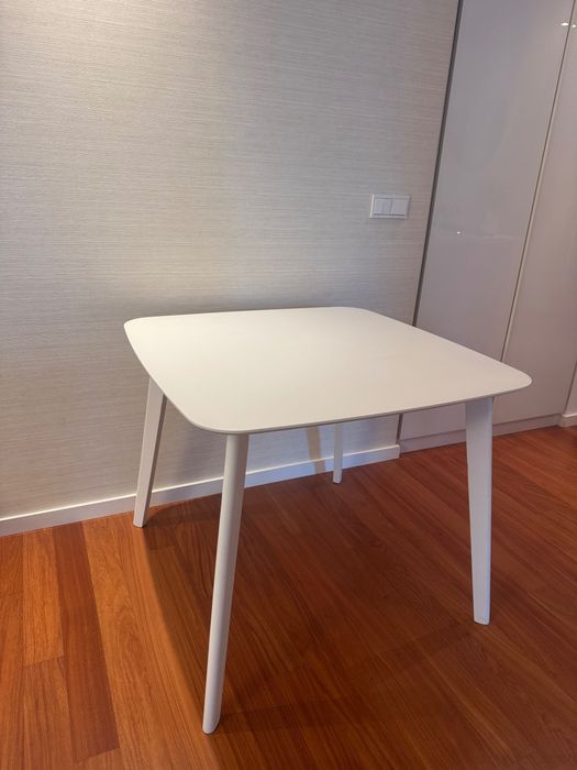 Mesa madeira branca 90x90cm