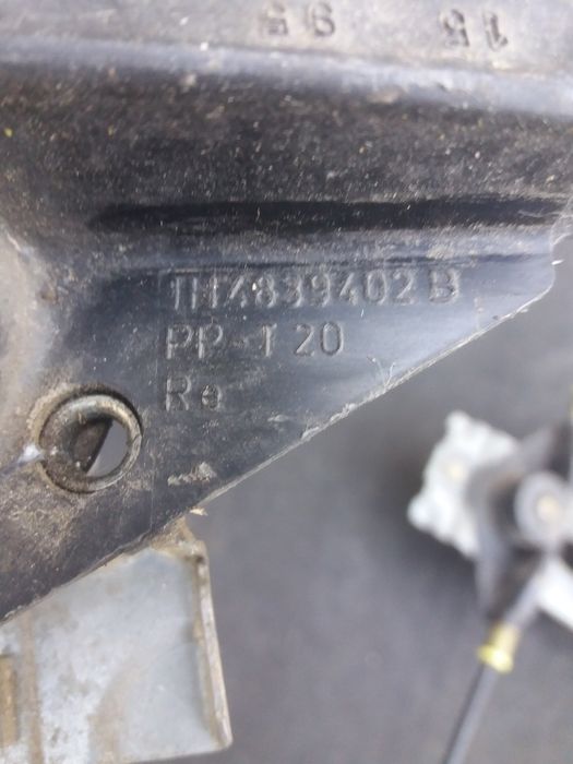 Механизм стеклоподъемника двери задней правой 1H4839402 VAG