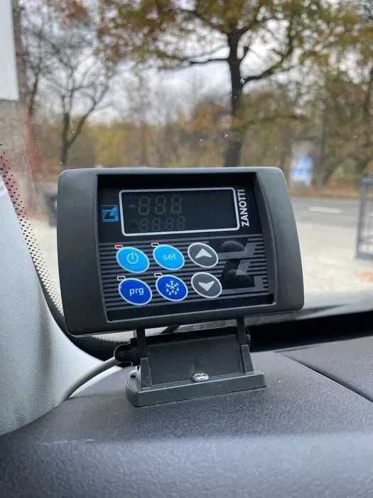 Wynajem busa Iveco Daily Chłodnia/Izoterma/Dostawczy/8palet/paleciak