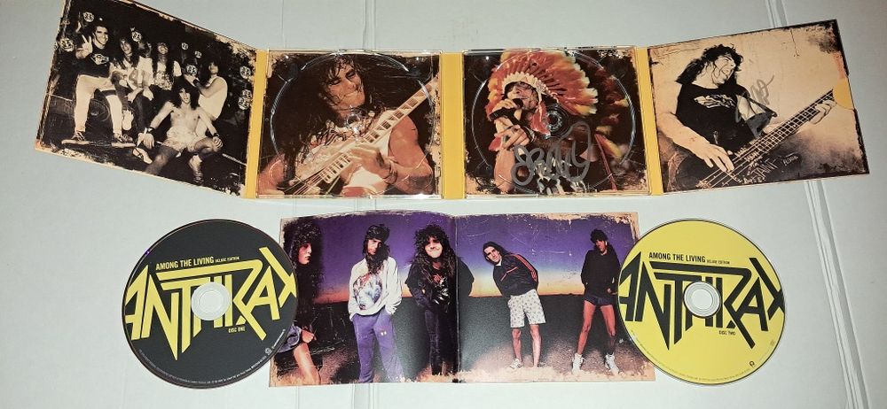 Anthrax CD/DVD з автографами