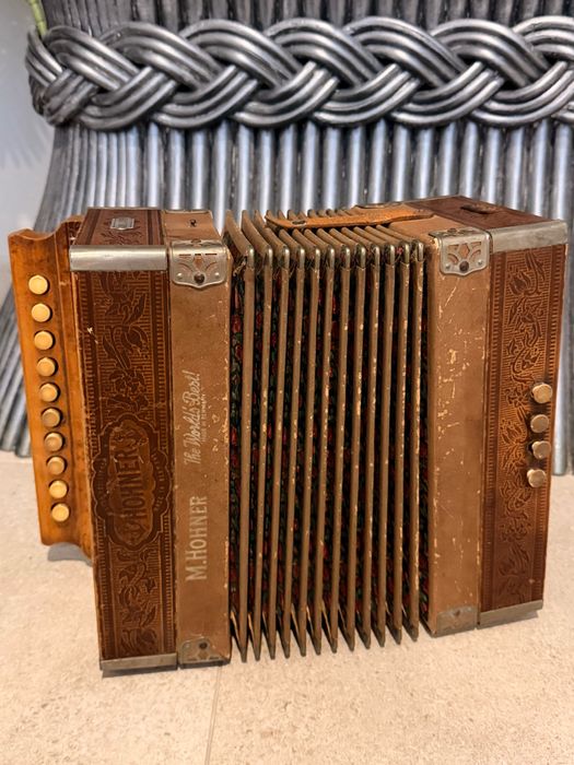 Acordeão Melodeon Hohner antigo