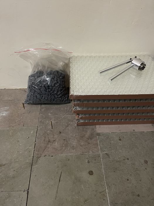 Fiolki gumki kapsle kapslownica Nowe