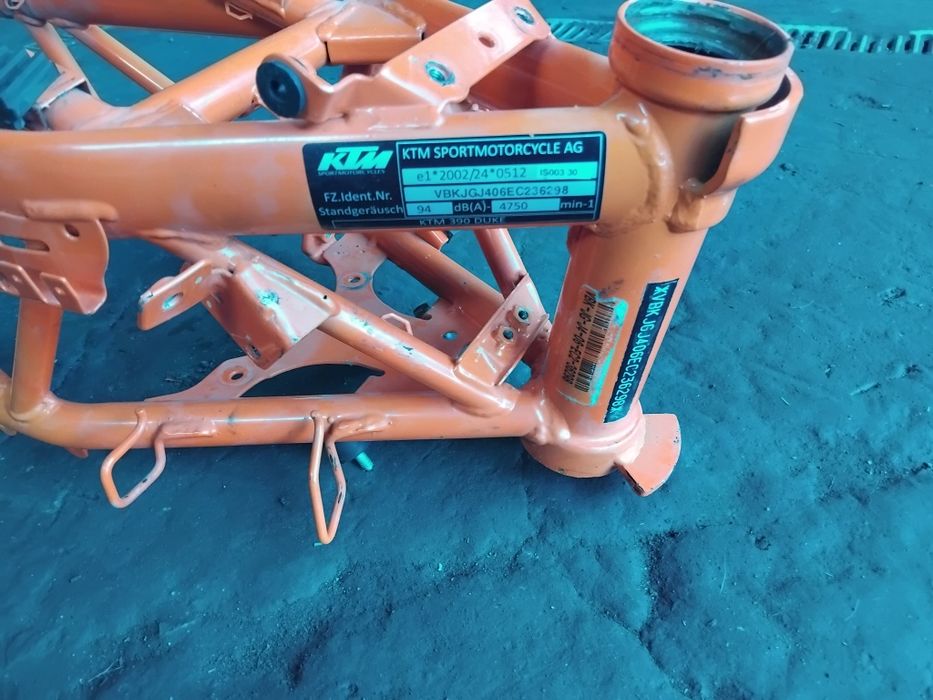 Rama KTM Duke 390 Dokumenty 2014r