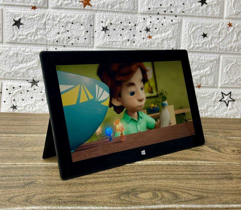 Планшет Microsoft Surface 32/64 ГБ