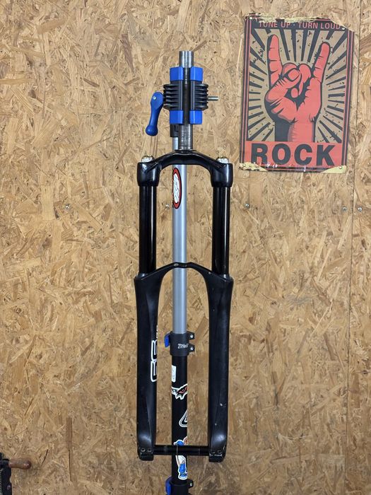 Вилка Marzocchi Bomber 66 RC 2005, Rock Shox, Fox, 888, Domain