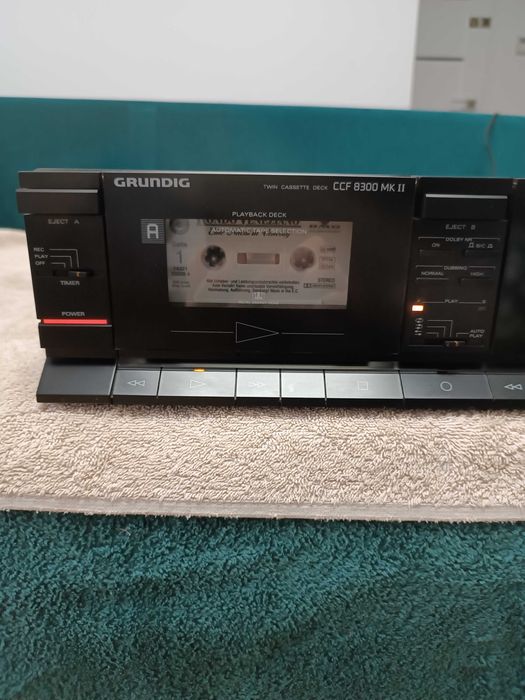 Grundig CCF 8300 MK II twin casette deck sprawny.