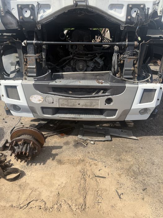 Бампер Renault Magnum Dxi EEV Euro 5
