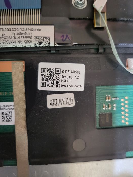 Kompletna klawiatura Asus TUF dash f15 używana